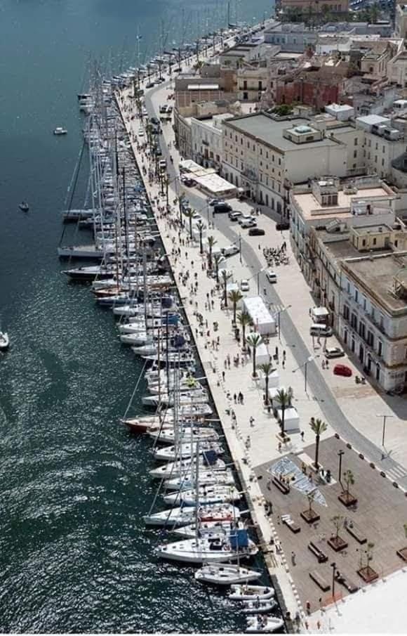 Centro Storico Mare Fuori Villa Brindisi Exterior photo